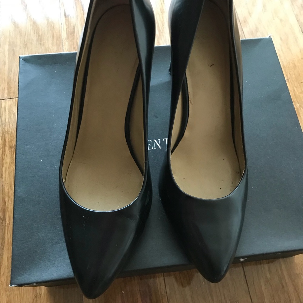Ann Taylor 3 inches dress shoes.